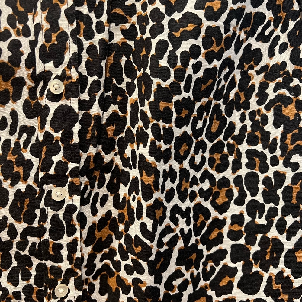 New never worn J Crew Linen Animal Print Button Up Top Size 4 Slim - Picture 2 of 3